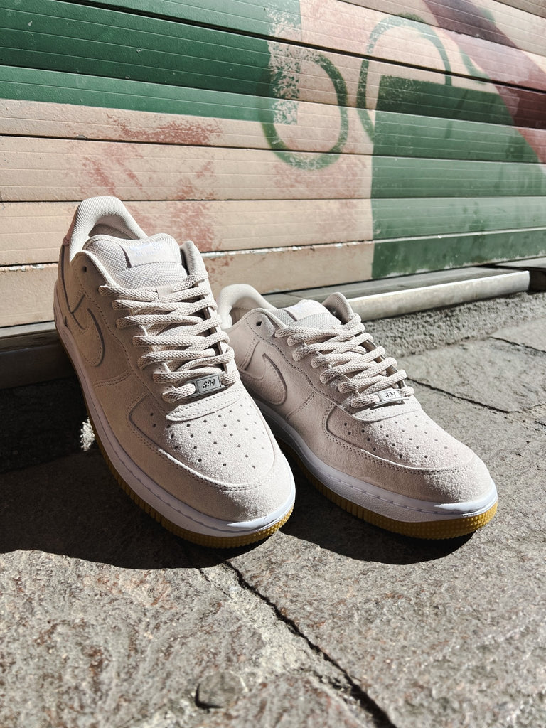 Guide complet Chaussures Nike SB Air Force 1 - Streetart.fr