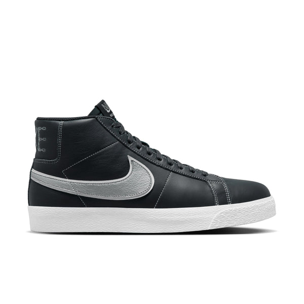 Nike SB Blazer Mid Qs Mason Silva - Blackened Blue / Wolf Grey - Streetart.fr