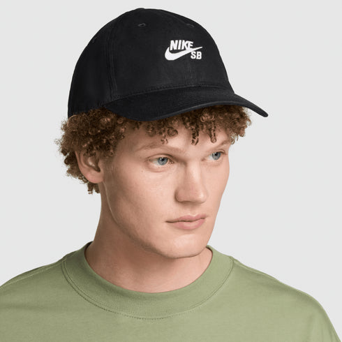 Nike SB Club Cap - Black / White - Streetart.fr