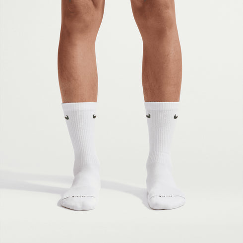 Nike SB Everyday Elevated Crew Socks - Green / White / Red - Streetart.fr