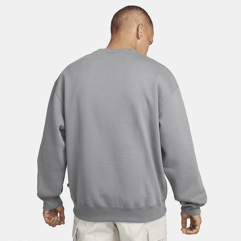 Nike SB Fleece Crew Fade Gfx Sweat Crew Smoke Grey - Streetart.fr