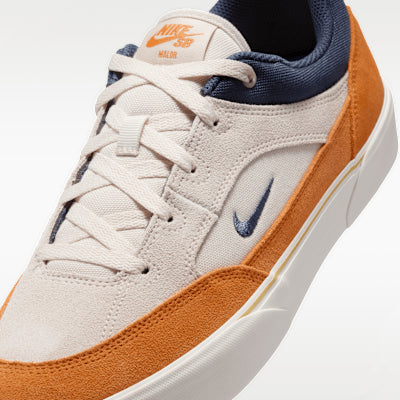Nike SB Malor Light - Orewood Brown / Monarch / Sail / Thunder Blue - Streetart.fr