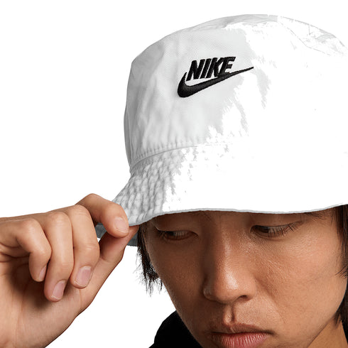 Nike SB Nk Apex Bucket Sq Fut Wsh L - Bob White / Black - Streetart.fr