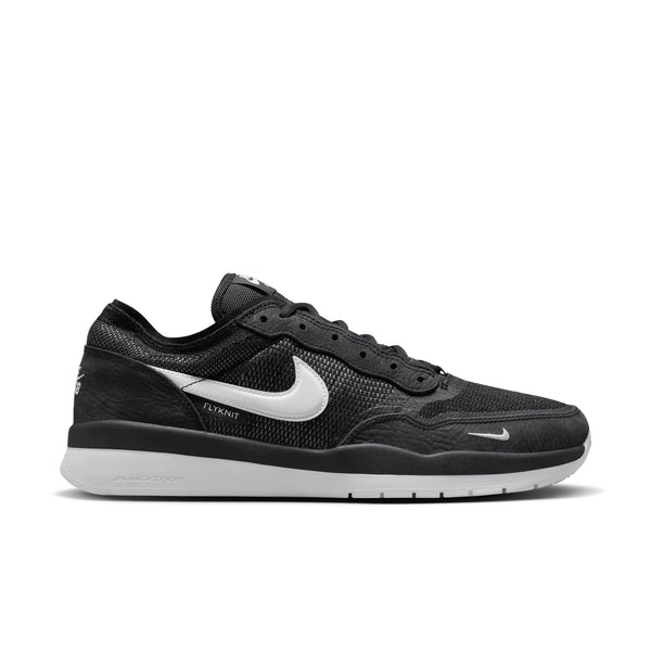 Nike SB - Ps8 Black / White / Black / White - Streetart.fr