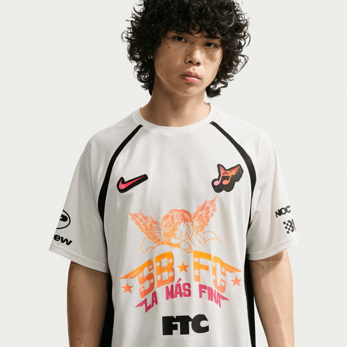 Nike SB Skate Short-Sleeve Jersey World Cup Club 58 - Sail / Black - Streetart.fr